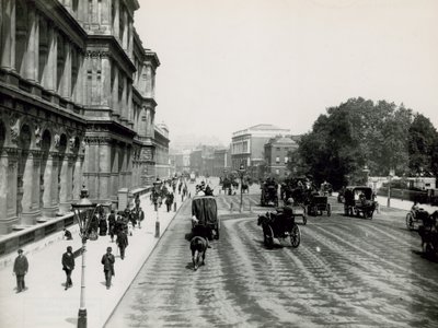 ホワイトホールの概観 作： English Photographer